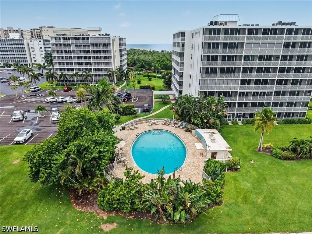 5 Bluebill Avenue Naples FL 34108