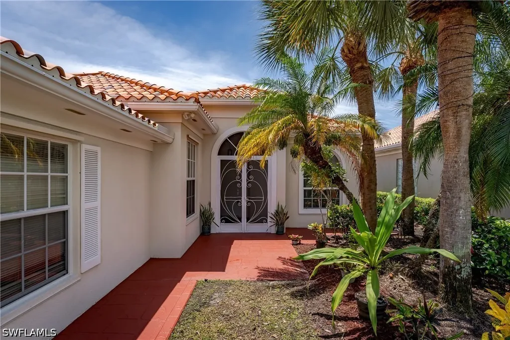 4892 San Pablo Court Naples FL 34109