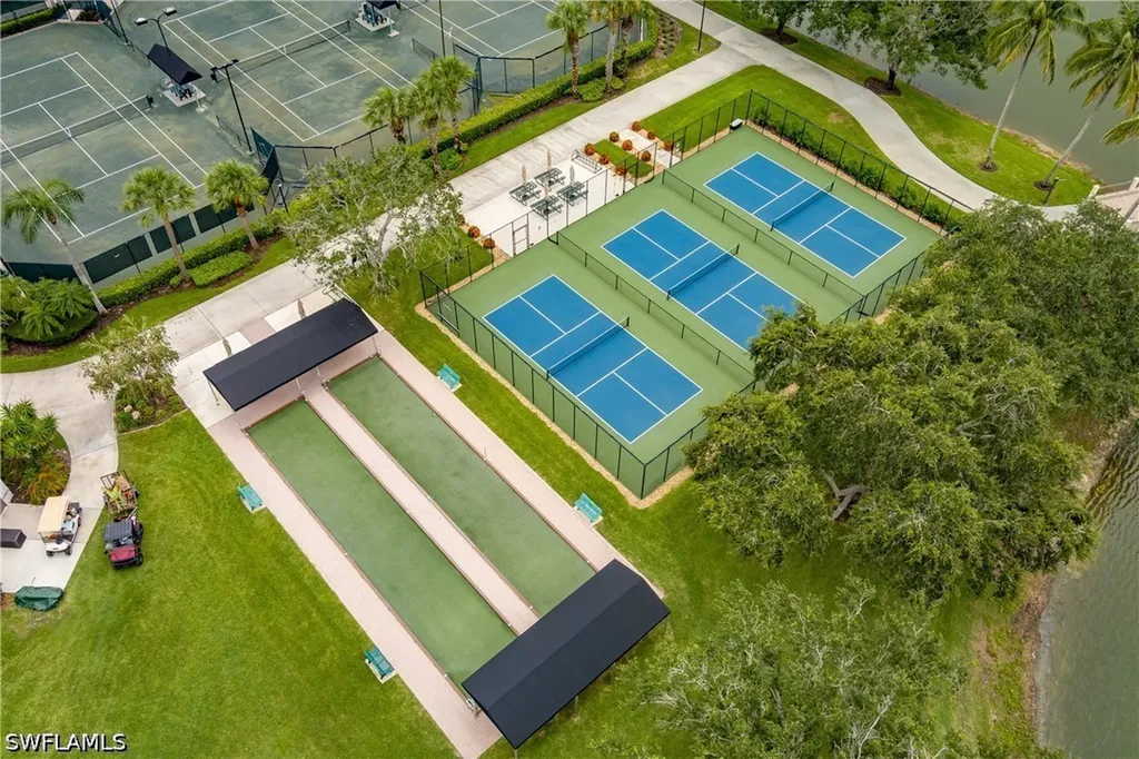 4892 San Pablo Court Naples FL 34109