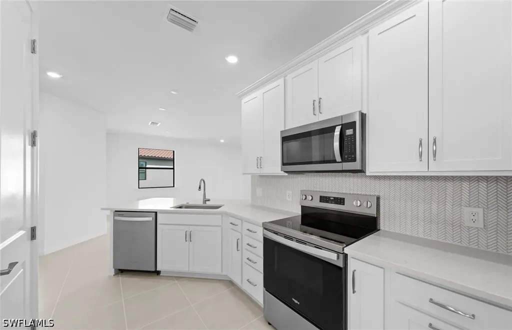 6431 Memorial Lane Ave Maria FL 34142