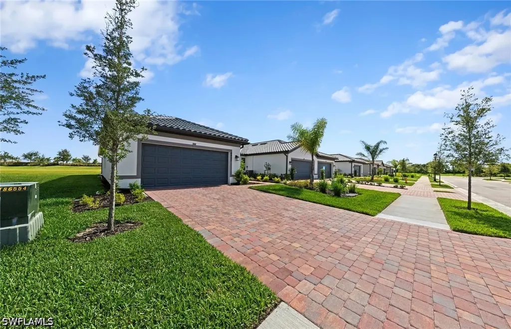 6431 Memorial Lane Ave Maria FL 34142
