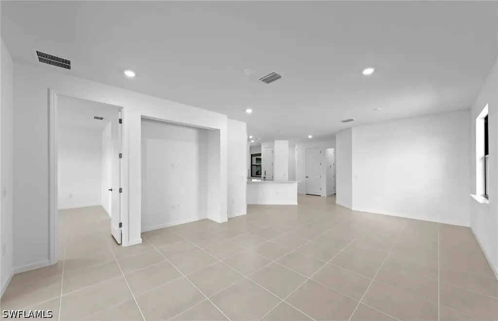 6431 Memorial Lane Ave Maria FL 34142