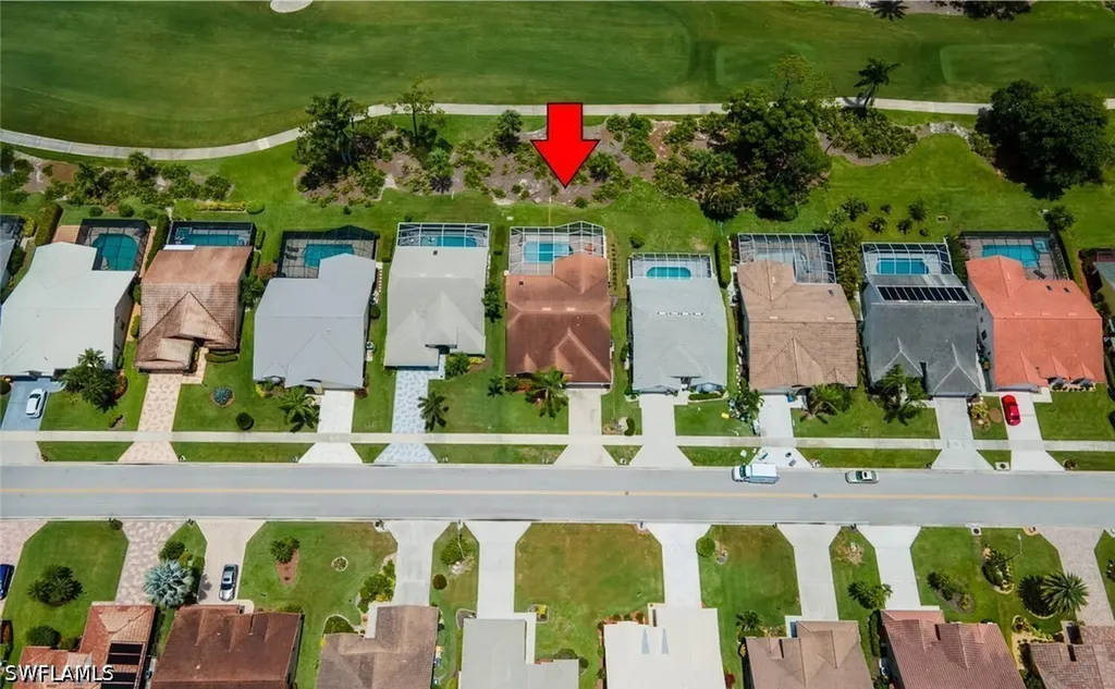 458 Countryside Drive Naples FL 34104