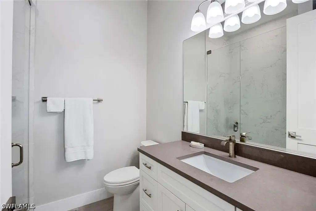 1395 Curlew Avenue Naples FL 34102