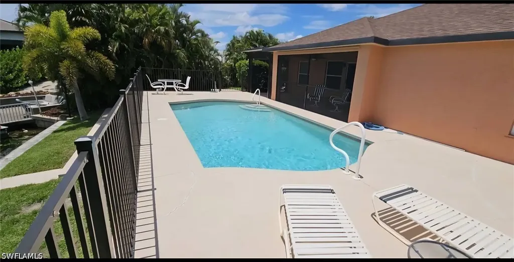 826 SW 32nd Terrace Cape Coral FL 33914