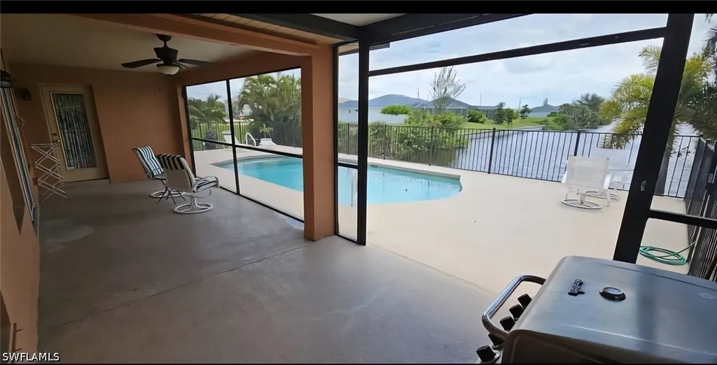 826 SW 32nd Terrace Cape Coral FL 33914