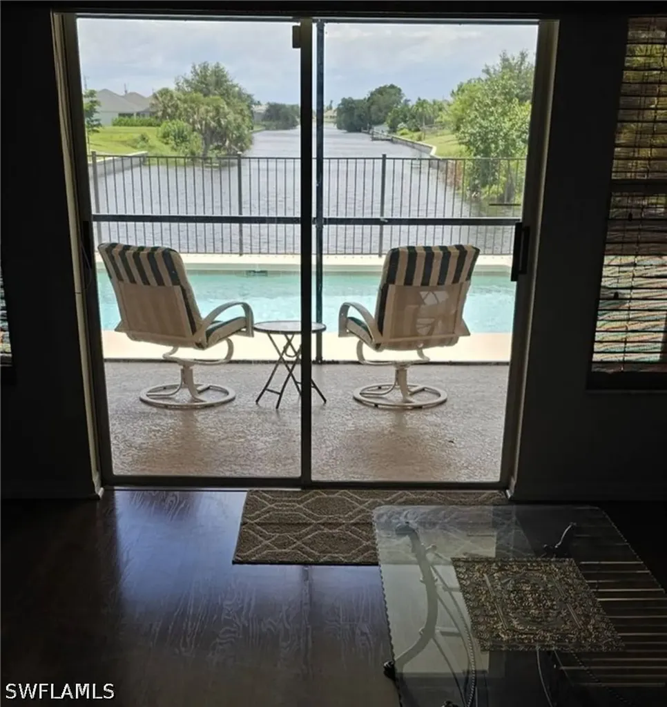 826 SW 32nd Terrace Cape Coral FL 33914