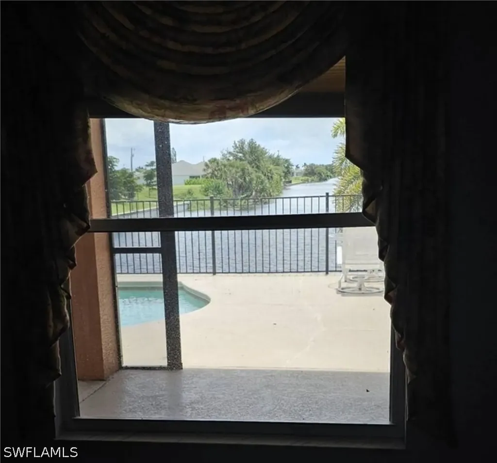 826 SW 32nd Terrace Cape Coral FL 33914