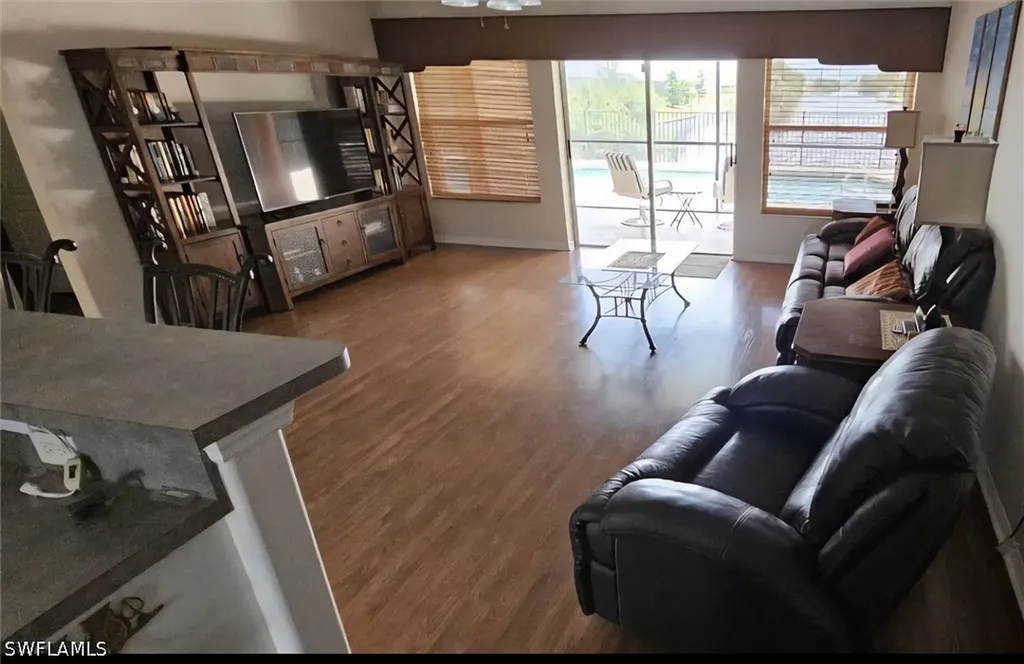 826 SW 32nd Terrace Cape Coral FL 33914