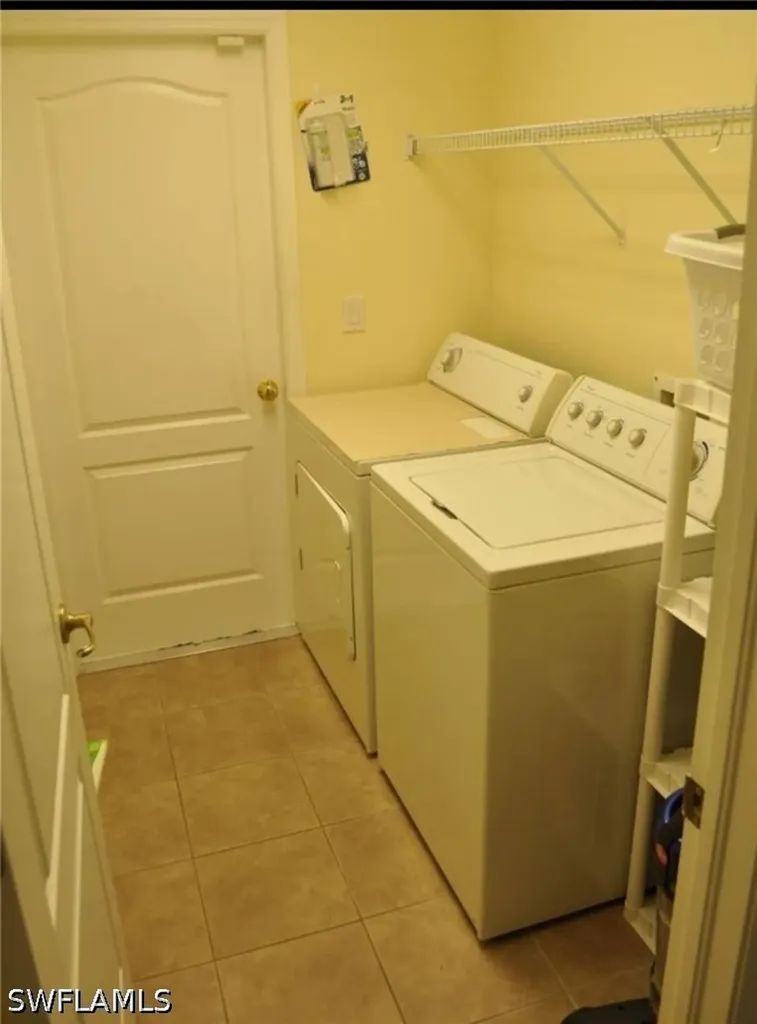826 SW 32nd Terrace Cape Coral FL 33914