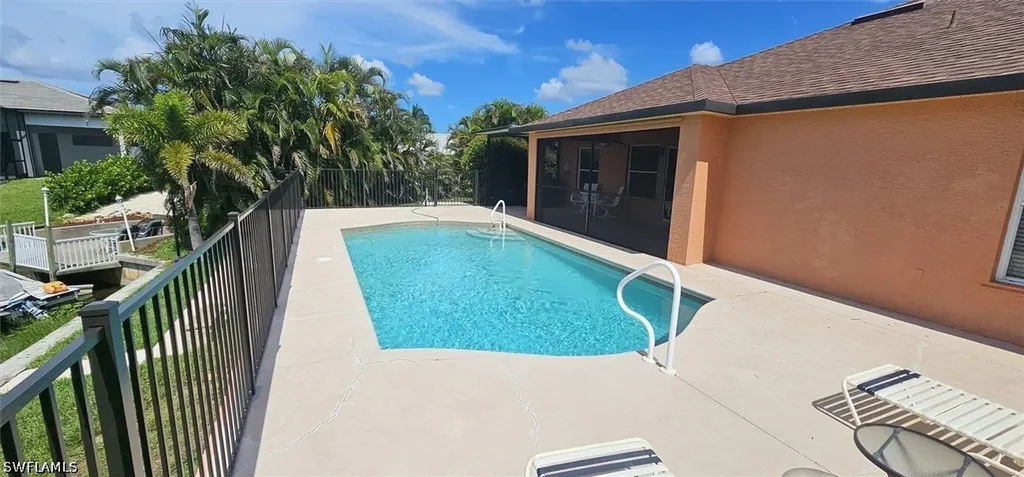826 SW 32nd Terrace Cape Coral FL 33914