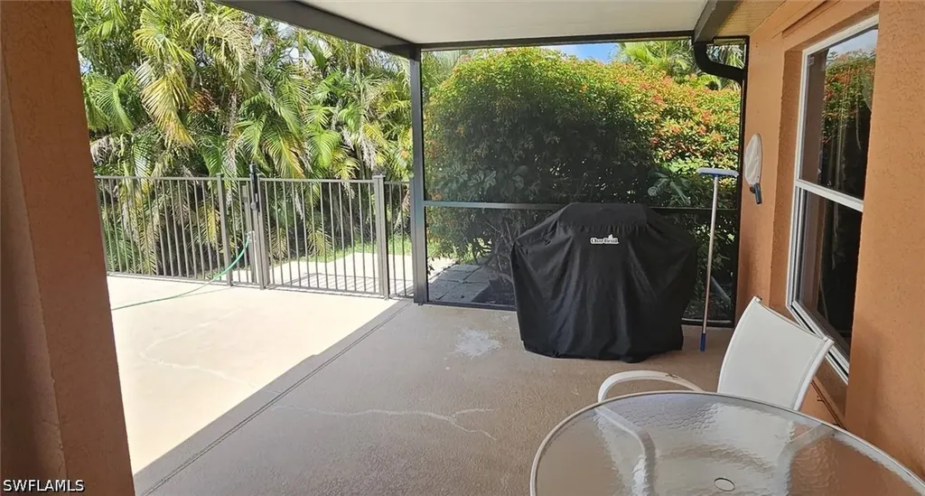 826 SW 32nd Terrace Cape Coral FL 33914