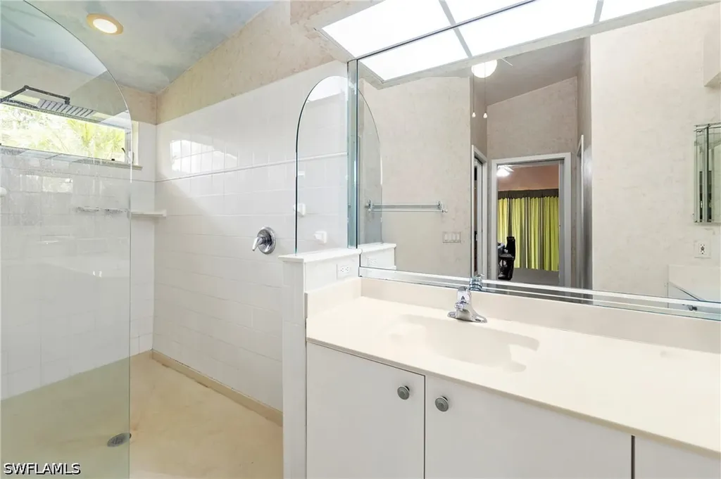 875 20th Street NE Naples FL 34120