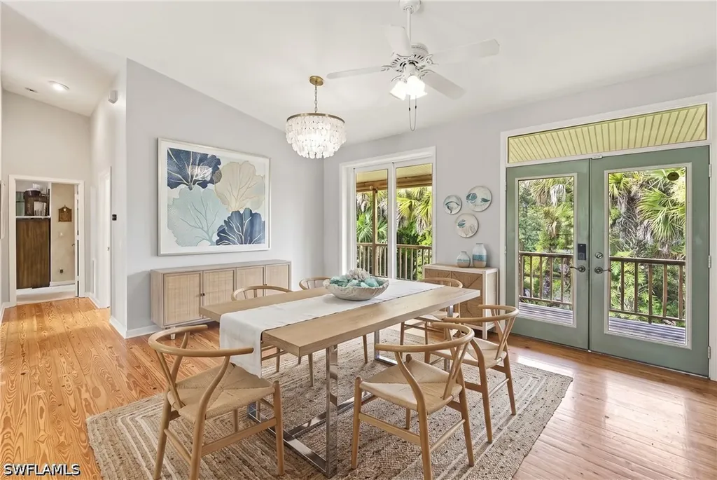 875 20th Street NE Naples FL 34120