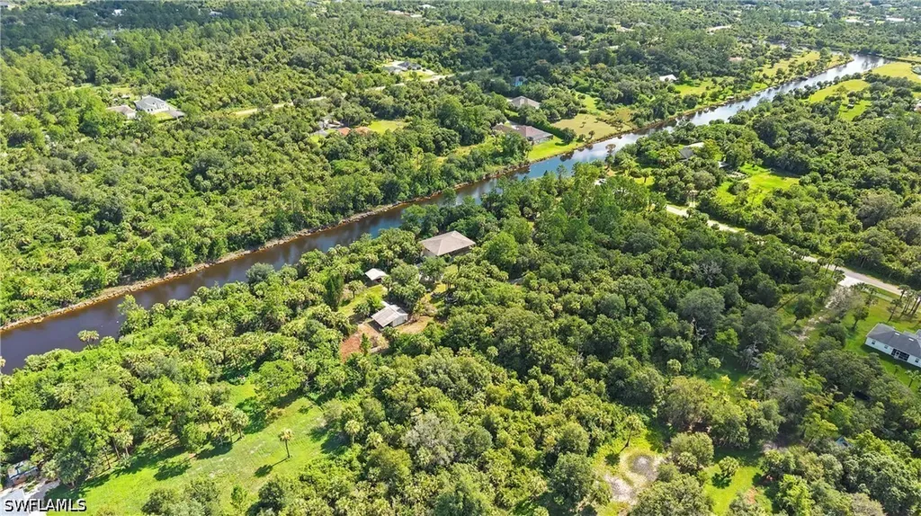 875 20th Street NE Naples FL 34120