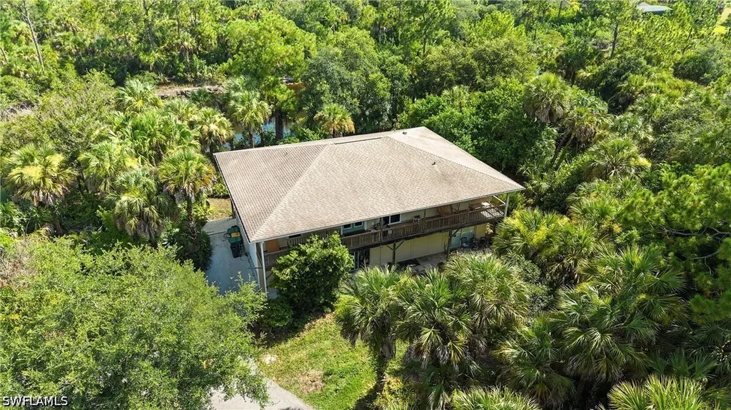 875 20th Street NE Naples FL 34120
