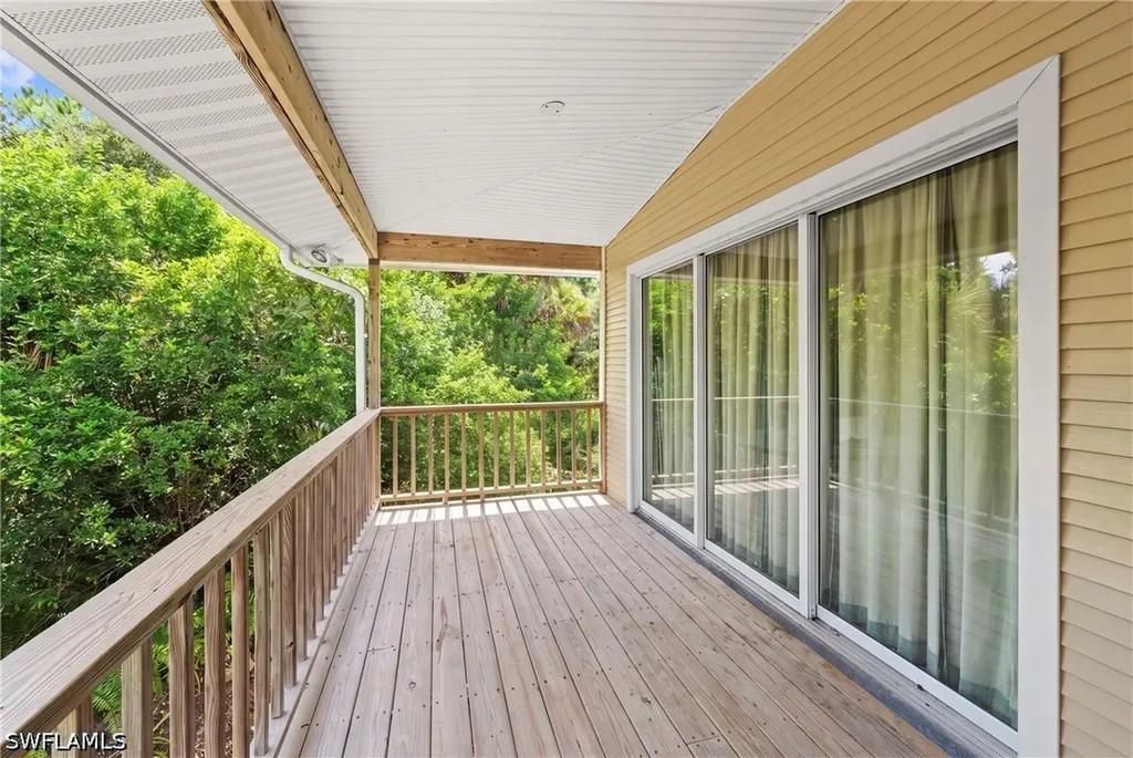 875 20th Street NE Naples FL 34120