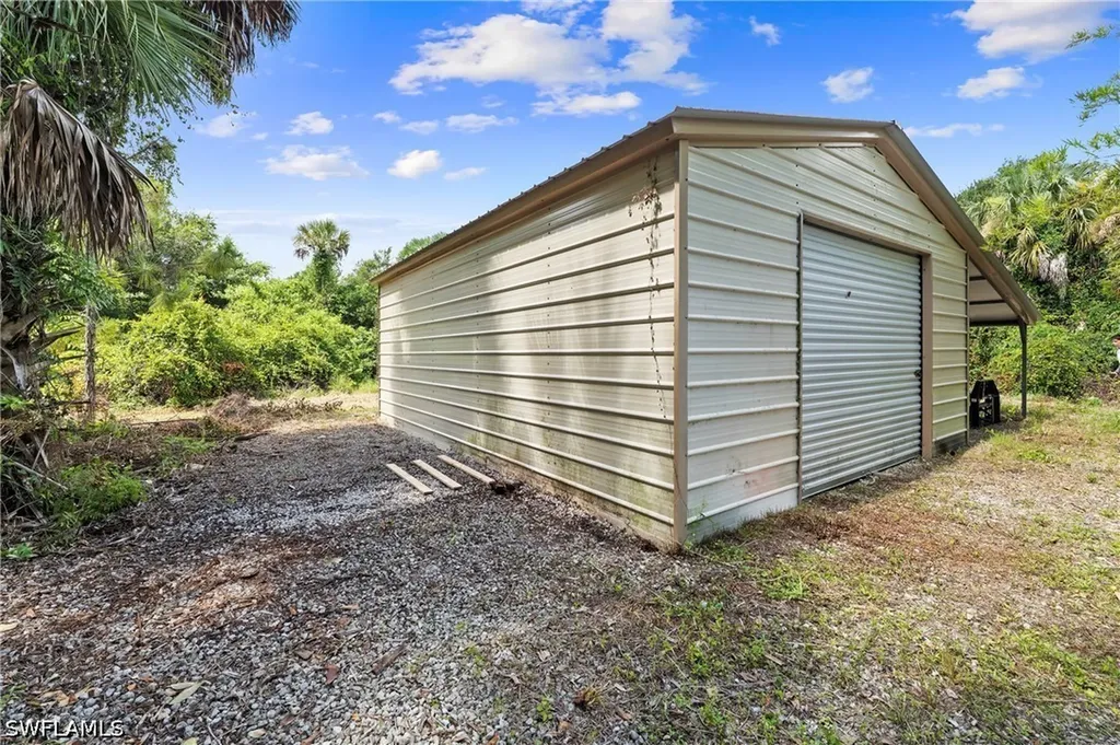 875 20th Street NE Naples FL 34120
