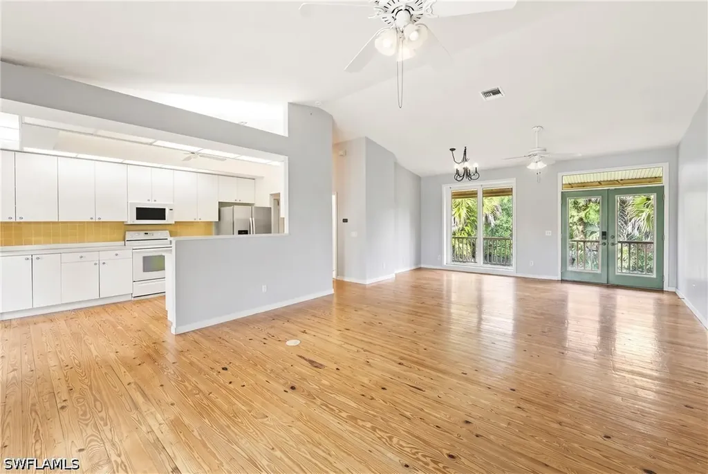 875 20th Street NE Naples FL 34120