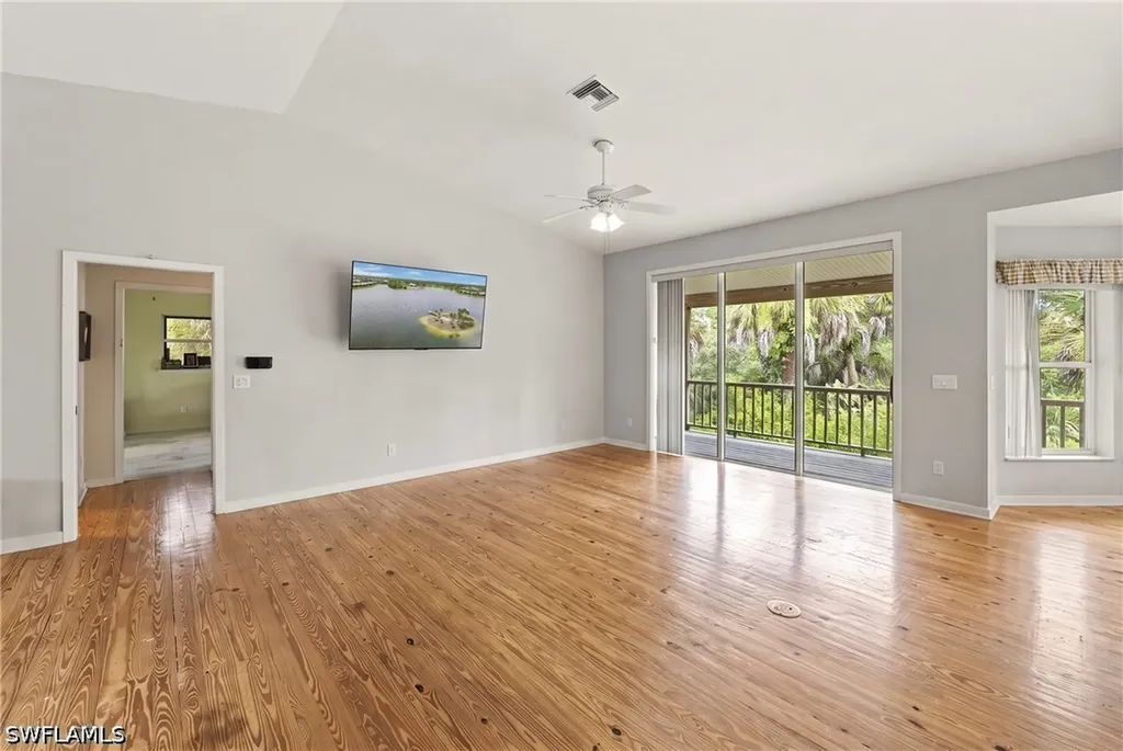 875 20th Street NE Naples FL 34120