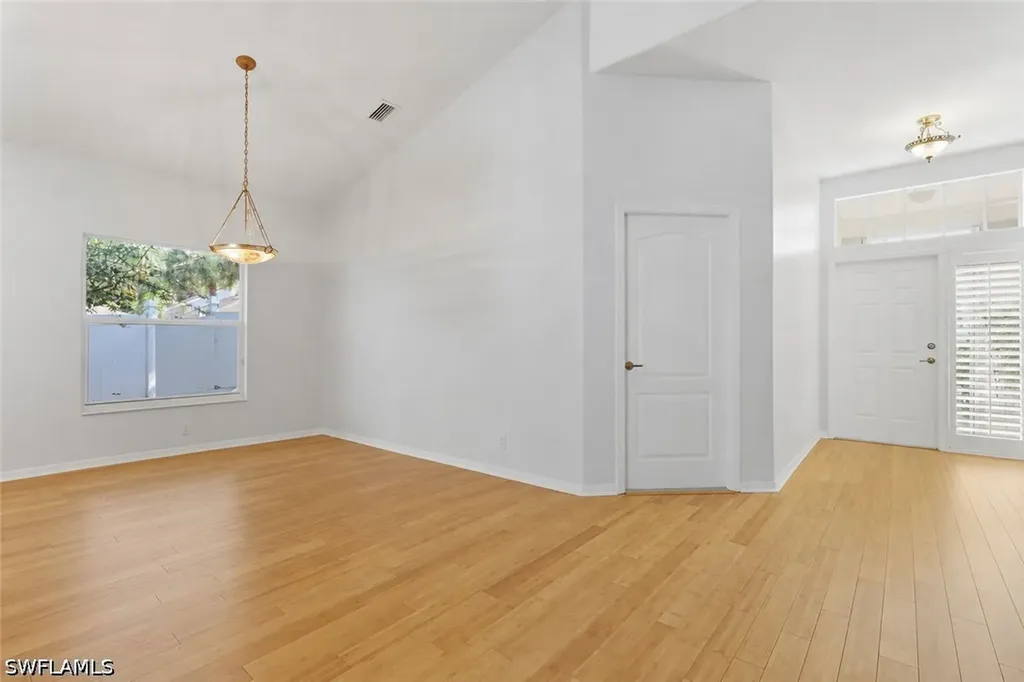 1134 Silverstrand Drive Naples FL 34110