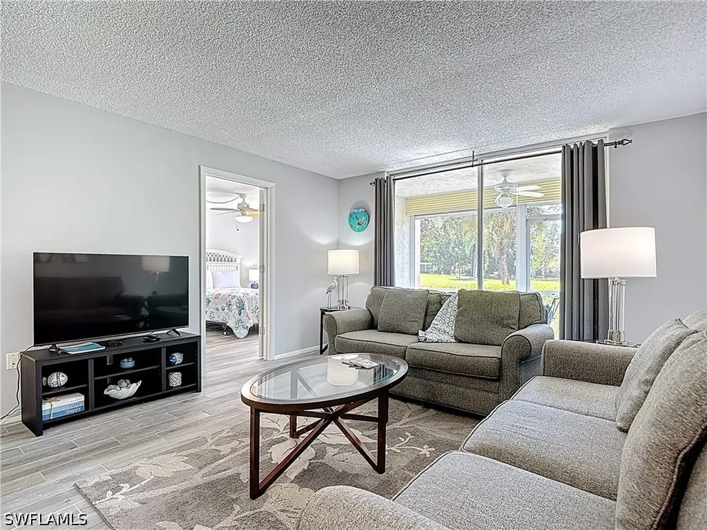 200 Turtle Lake Court Naples FL 34105