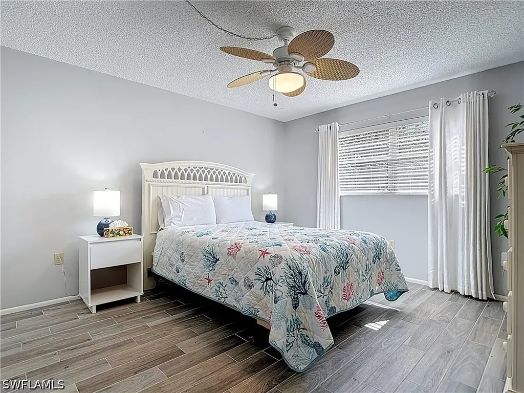 200 Turtle Lake Court Naples FL 34105
