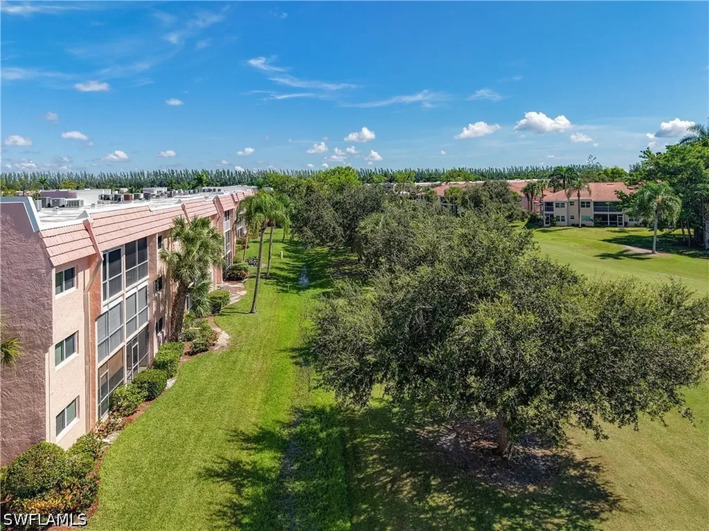 200 Turtle Lake Court Naples FL 34105