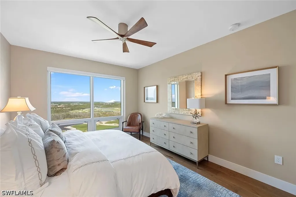 13915 Old Coast Road Naples FL 34110