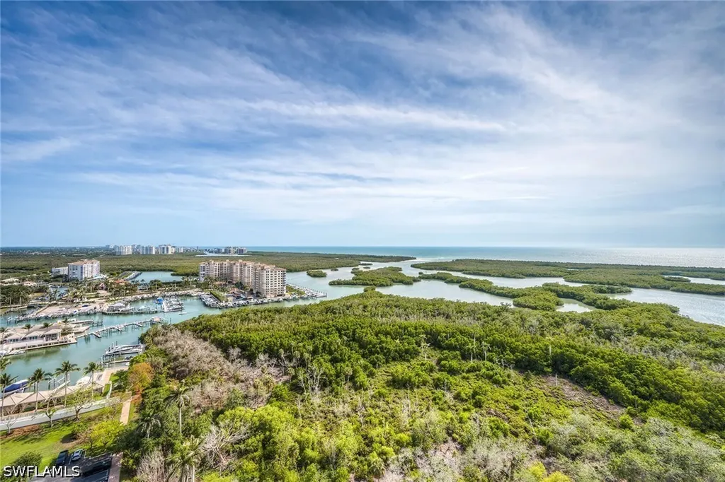 13915 Old Coast Road Naples FL 34110