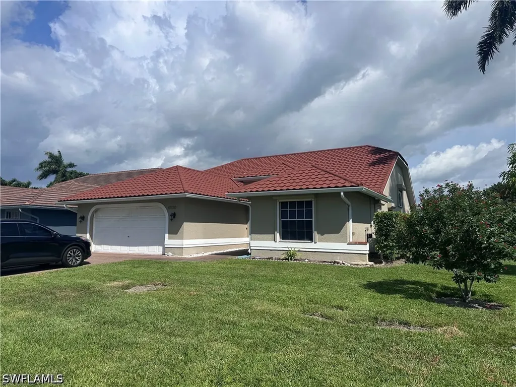 6630 Middlesex Place Naples FL 34104