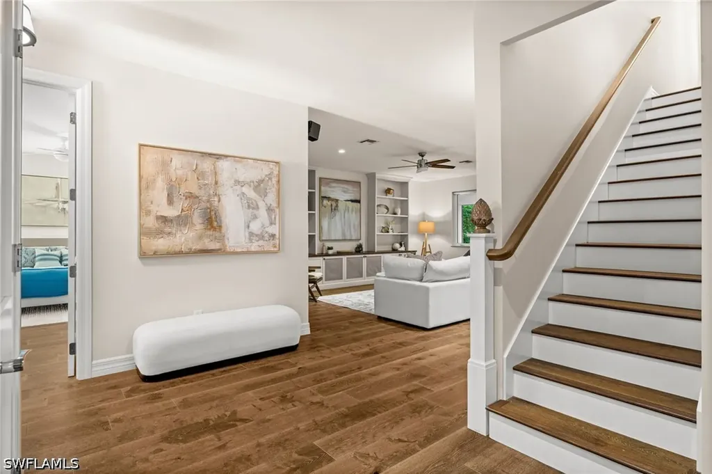 2499 10th Street N Naples FL 34103