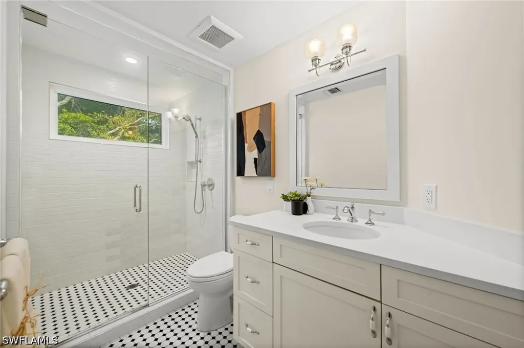 2499 10th Street N Naples FL 34103