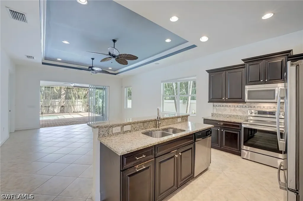 13631 Manchester Way Naples FL 34109