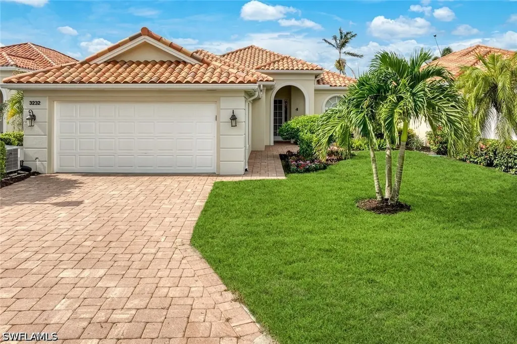 3232 Benicia Court Naples FL 34109