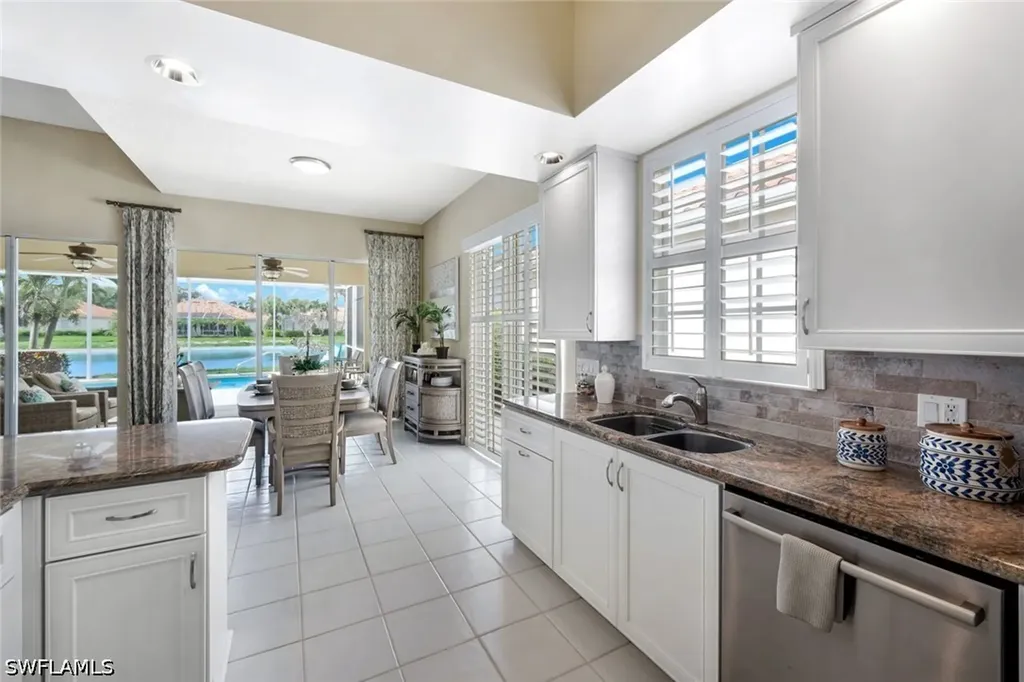 3232 Benicia Court Naples FL 34109