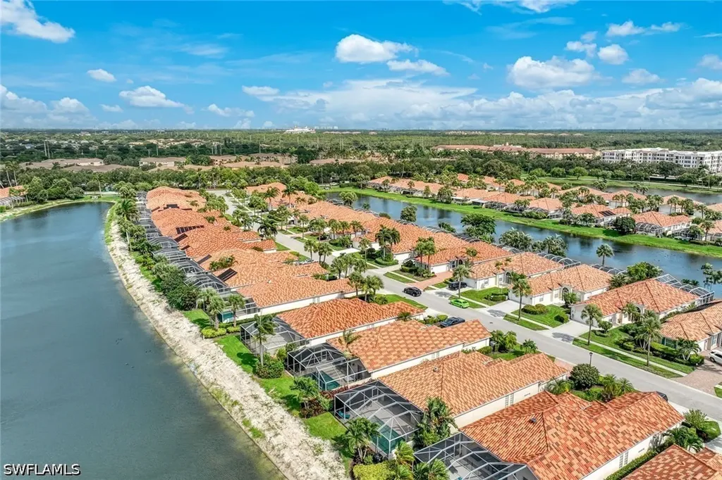 3232 Benicia Court Naples FL 34109