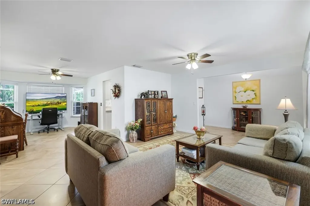 9814 Country Oaks Drive Fort Myers FL 33967