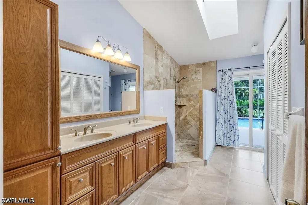 9814 Country Oaks Drive Fort Myers FL 33967