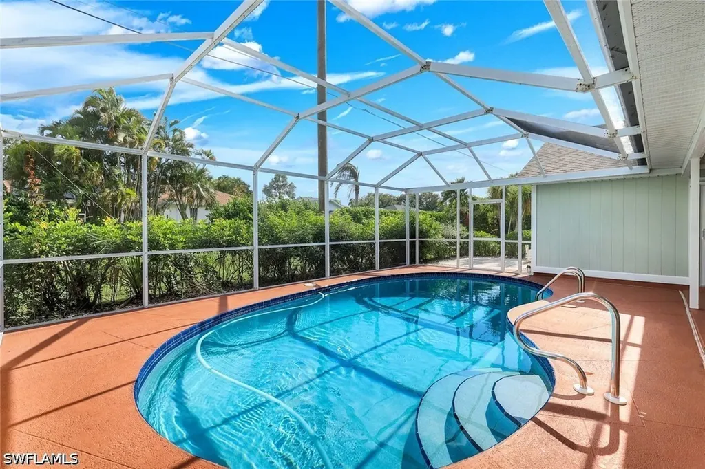 9814 Country Oaks Drive Fort Myers FL 33967