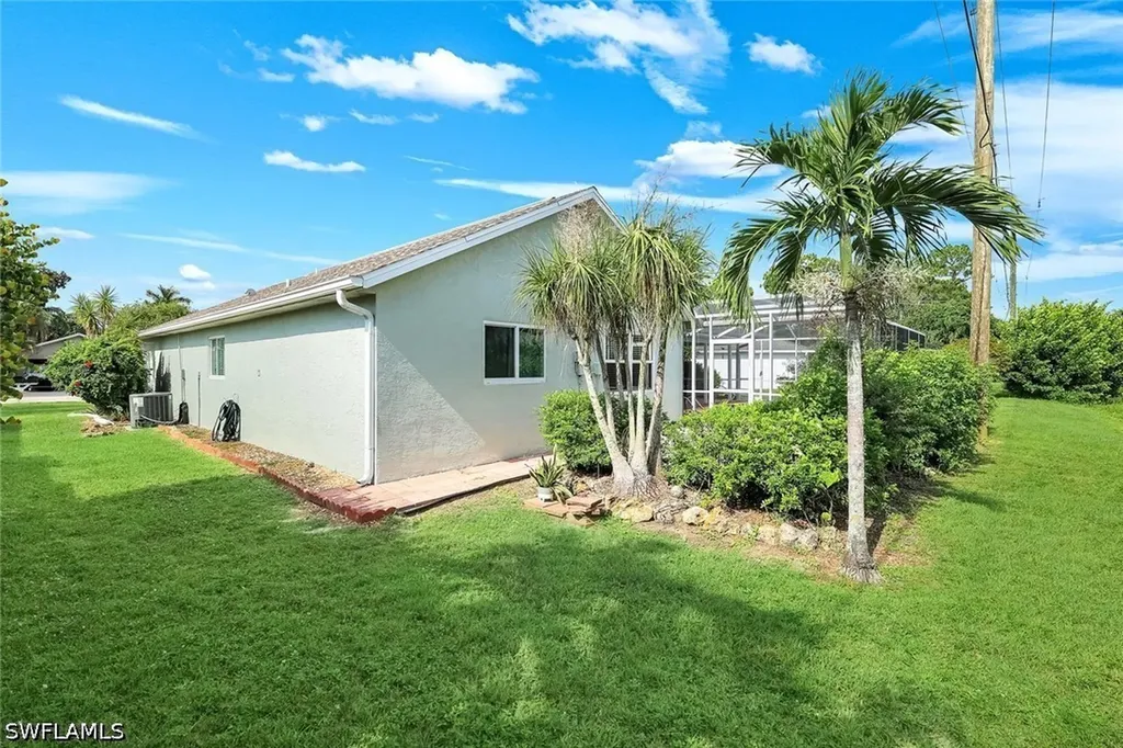 9814 Country Oaks Drive Fort Myers FL 33967