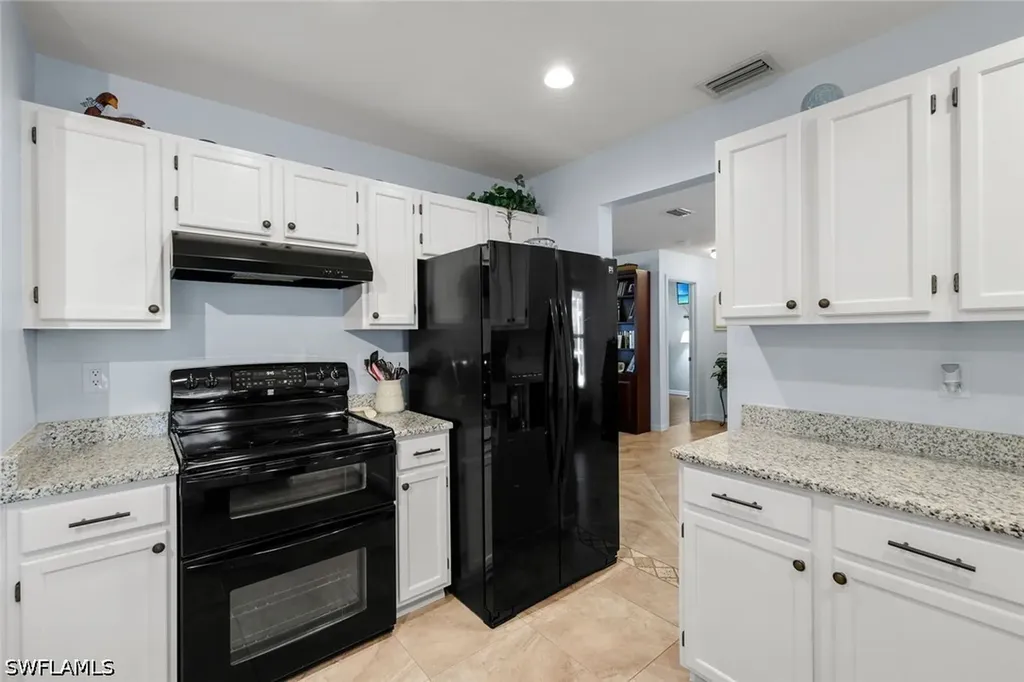 9814 Country Oaks Drive Fort Myers FL 33967