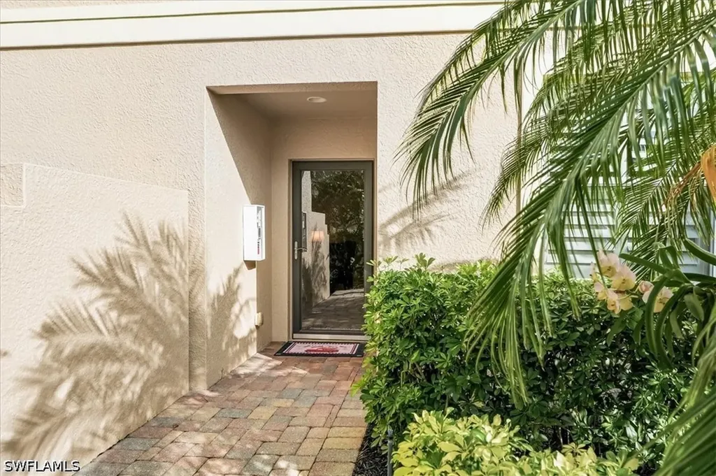 6622 Alden Woods Circle Naples FL 34113