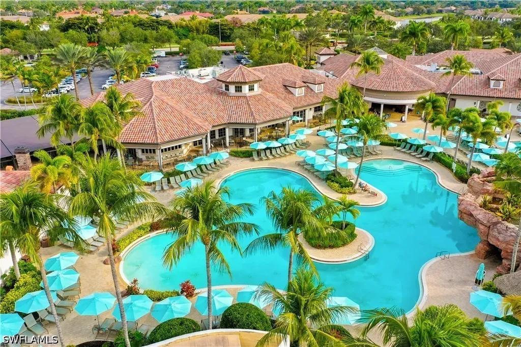 6622 Alden Woods Circle Naples FL 34113
