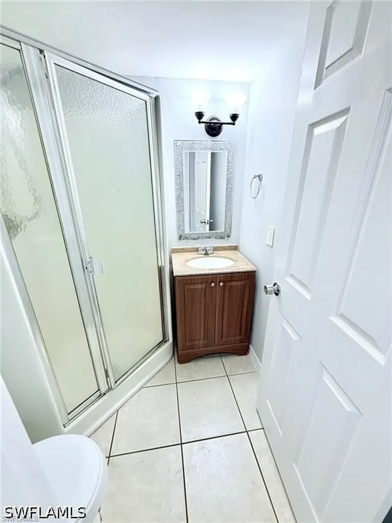 1420 Green Valley Circle Naples FL 34104
