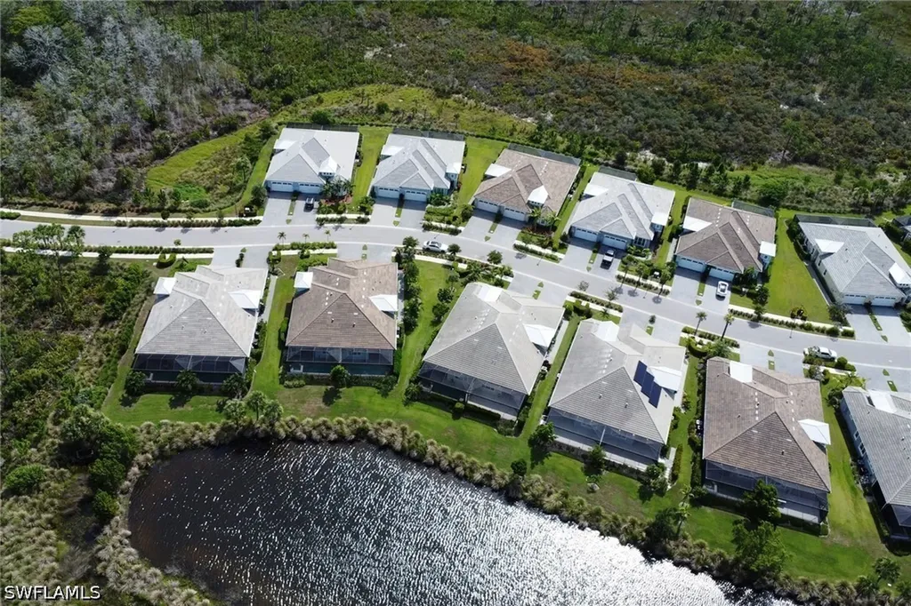 6367 Negril Isle Drive Naples FL 34113