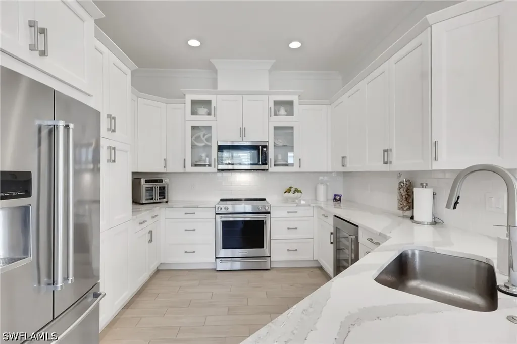 6367 Negril Isle Drive Naples FL 34113