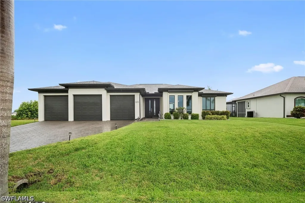 Cape Coral FL, 3213 NW 9th Street
