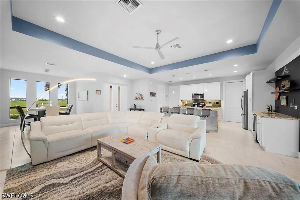 3213 NW 9th Street Cape Coral FL 33993