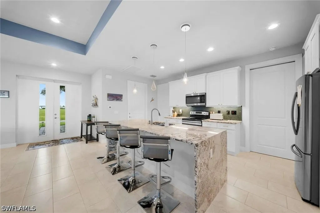 3213 NW 9th Street Cape Coral FL 33993
